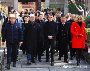 法國總統馬克龍和夫人參觀西安大清真寺
