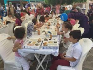 看看土耳其是怎麼讓孩子感受齋月的