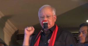 馬來西亞總理率民眾一起抗議緬甸政府戕害羅興亞穆斯林