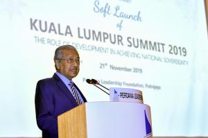 馬哈蒂爾:重拾穆斯林自信，重塑伊斯蘭輝煌