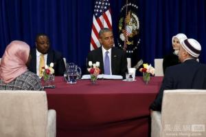 奧巴馬首次拜訪美國伊斯蘭團體