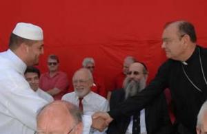 折服于伊斯蘭的寬容