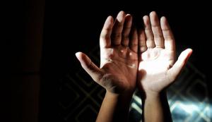 真主出於他的憐憫才造化了我們