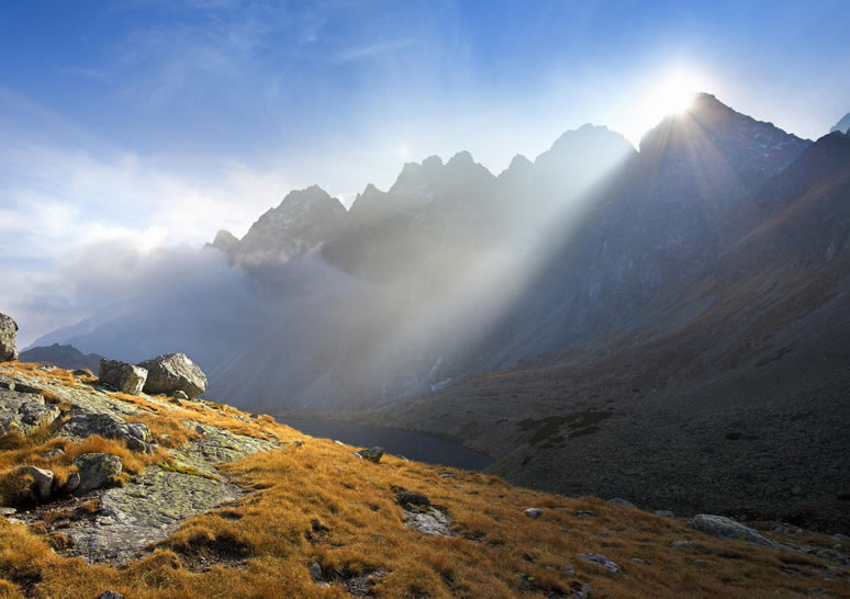 復生日處在高處的人