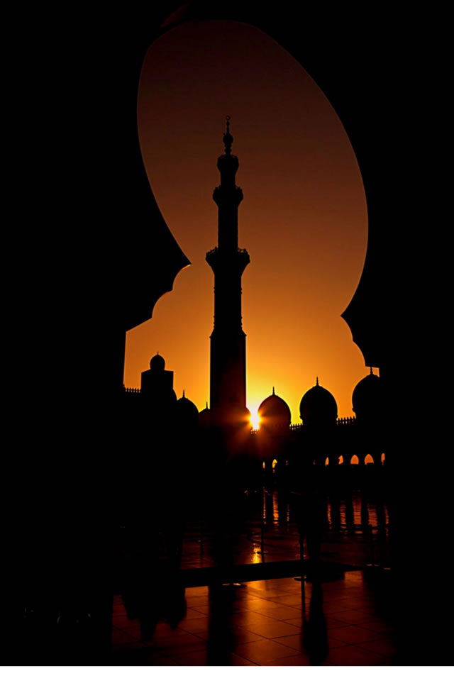 時刻記著自己與真主在一起