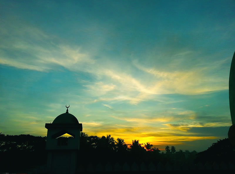 黎明——紀念真主和思考的最佳時間