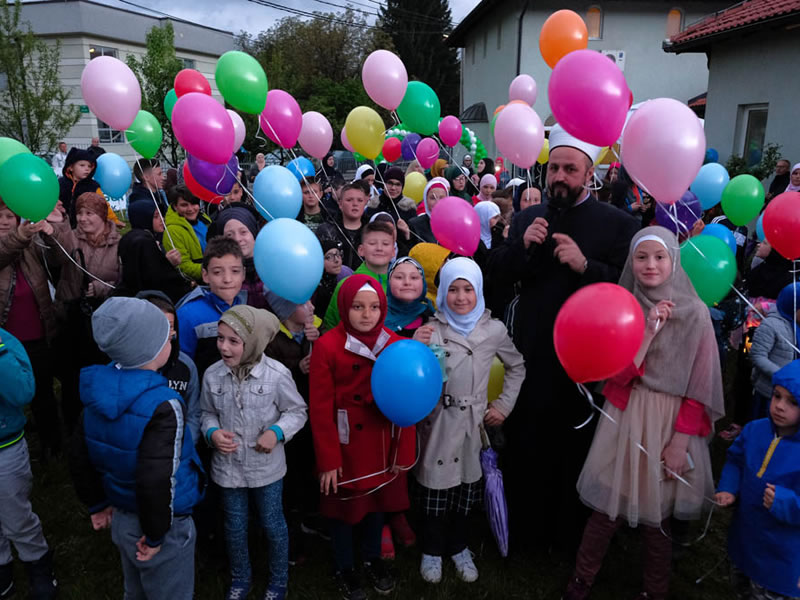 2019年環球齋月圖集
