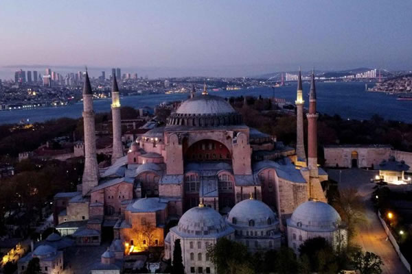 埃爾多安：聖索菲亞大教堂將回歸為清真寺