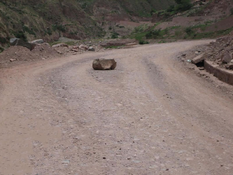  【故事會】路上一塊石  善者有賞