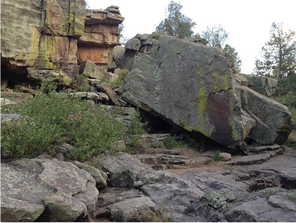 【故事會】洞穴裡三旅客回顧善功