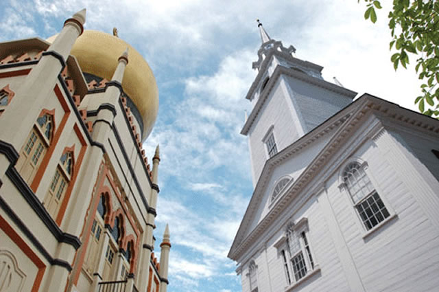 從無神論者到基督徒，最後成為穆斯林