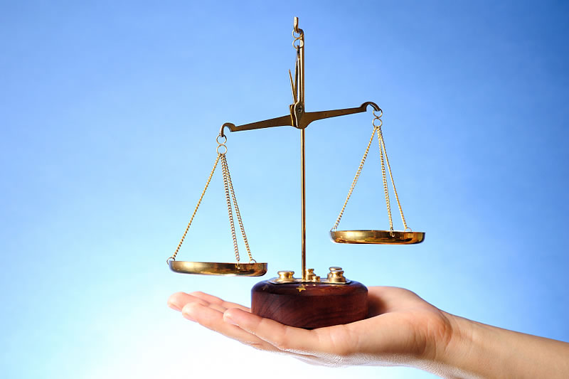 愛恨分明 誠實公道