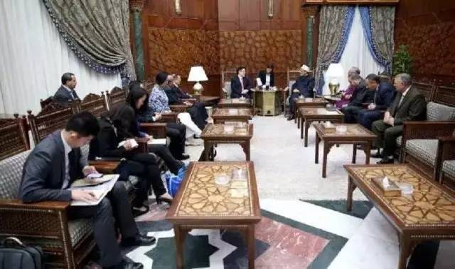 中國國家宗教局局長王作安會晤愛資哈爾大伊瑪目