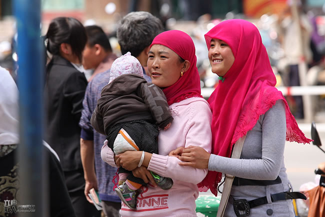  戴著蓋頭在中國行走