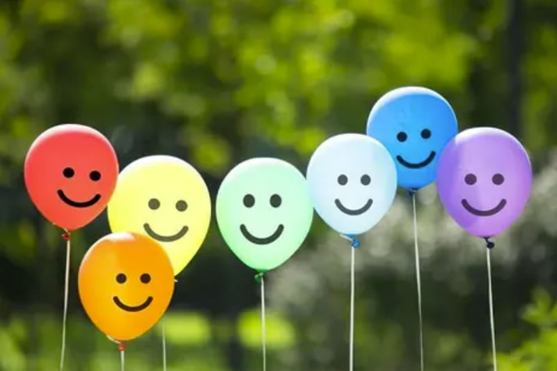 你們是幸福的，但你們不知道！