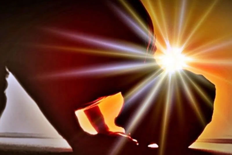 伊斯蘭既是天啟的，又是人性的