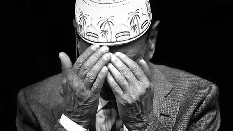 如何做到禮拜時的謙遜？